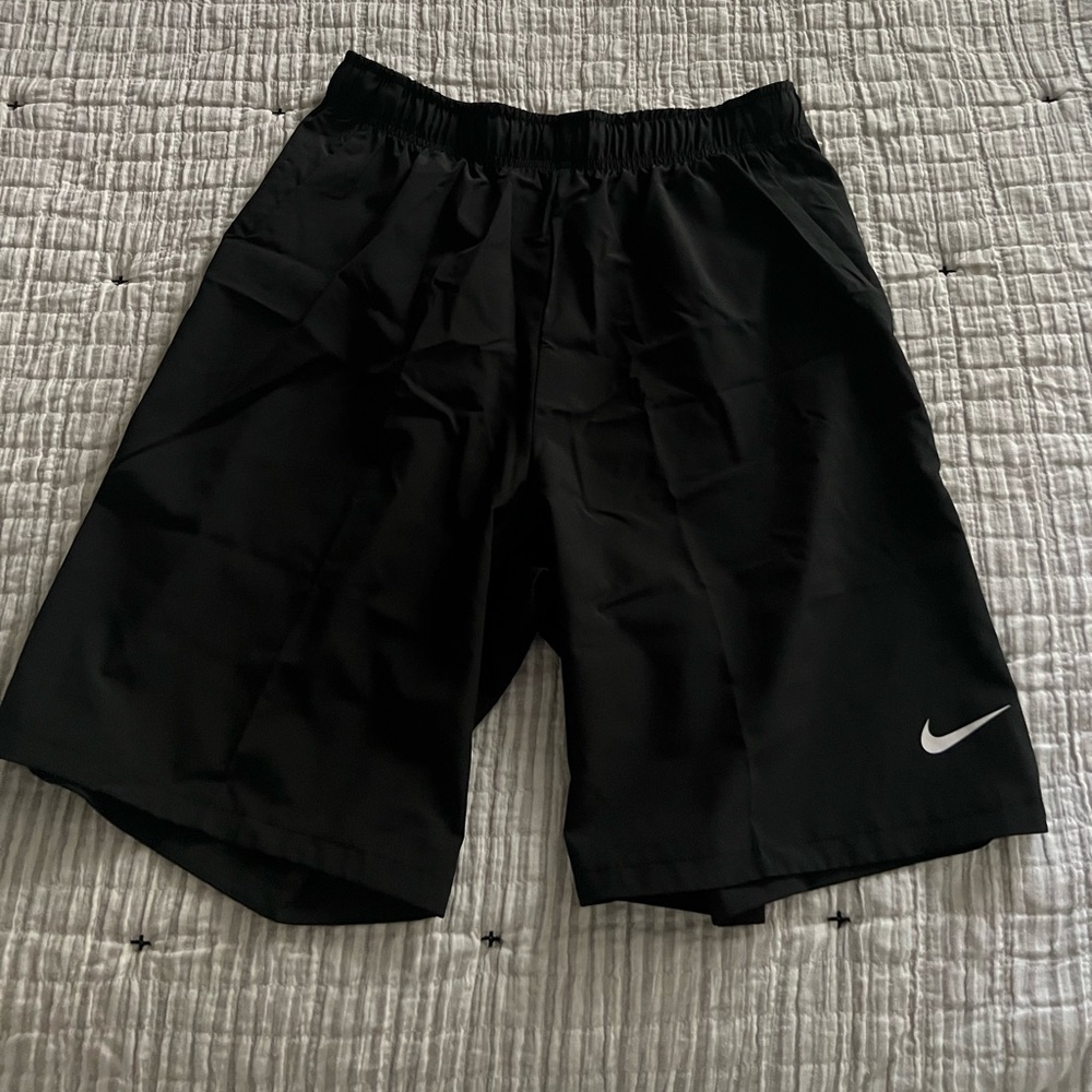 Nike Dri Fit Shorts-Mens Medium New without tags